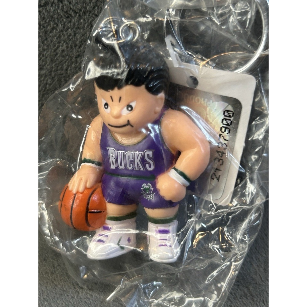 1988 Lil Sports Brat Milwaukee Bucks NBA Basketball Keychain Sealed